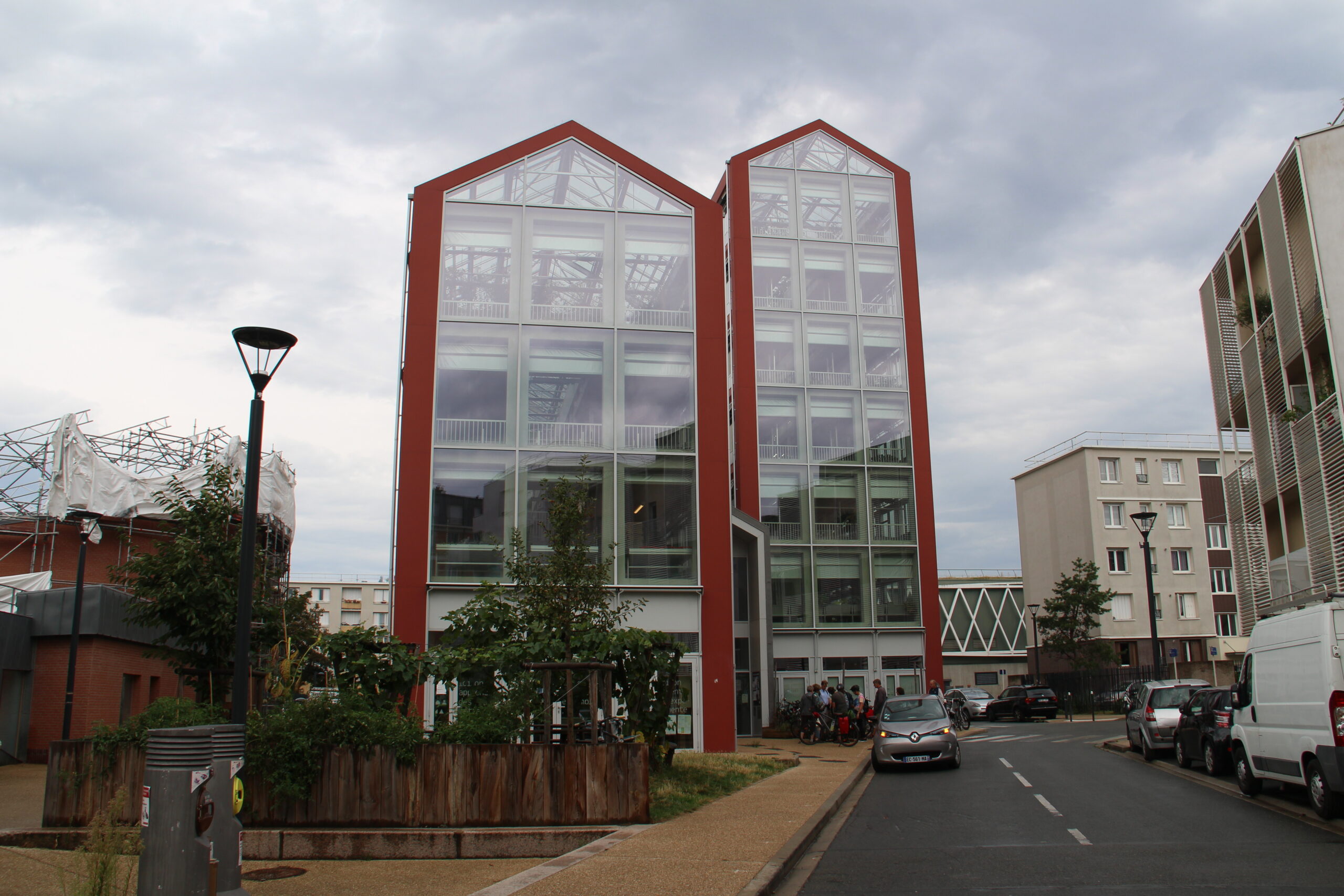 En Seine-Saint-Denis, un immeuble d’agriculture urbaine nourrit l’intégration